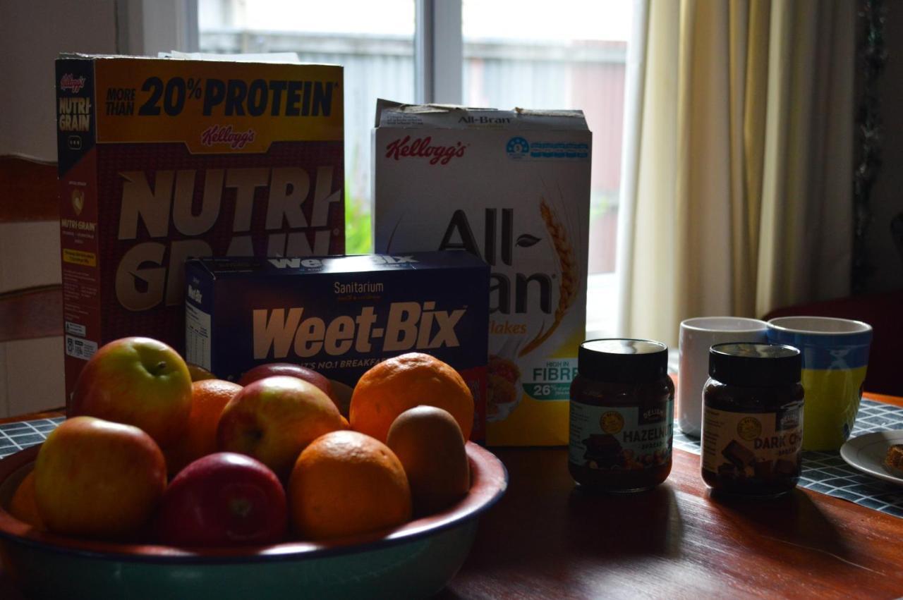 Intrepid Bed & Breakfast Christchurch Ngoại thất bức ảnh